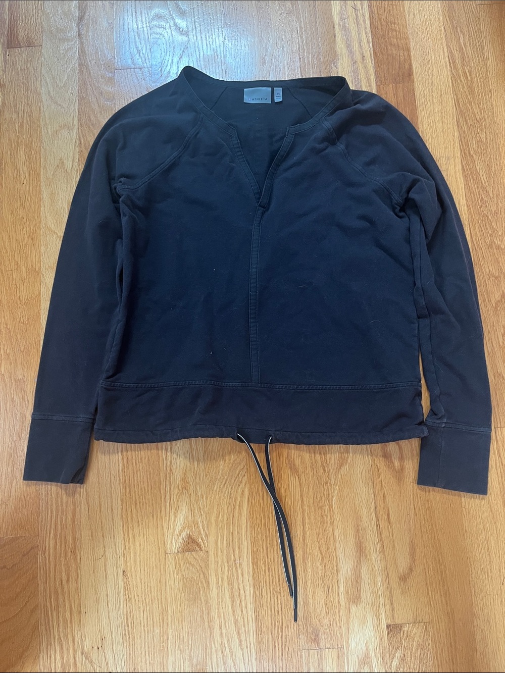 Athleta Black Long Sleeve Pullover Tee